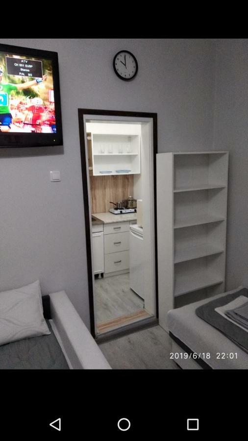 Apartmani Pinokio Ni Buitenkant foto